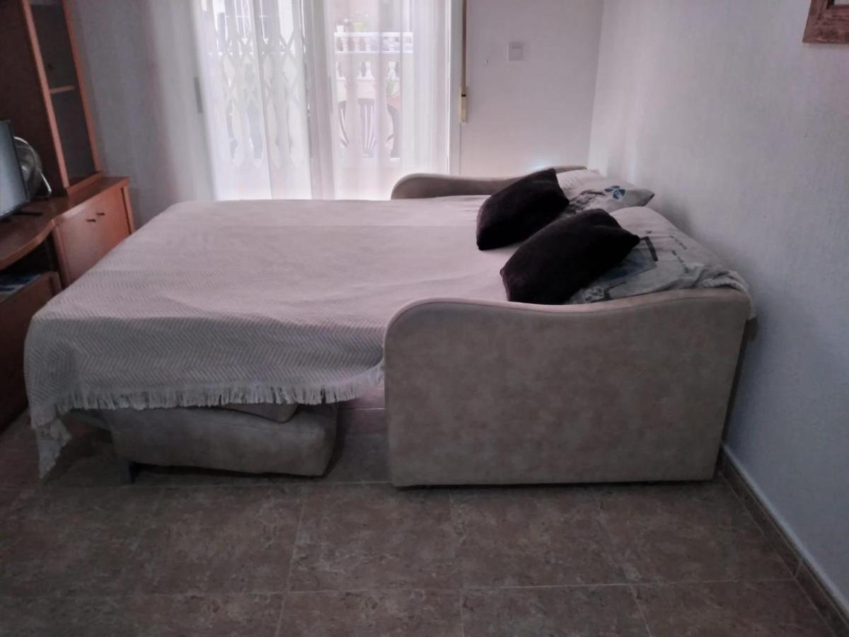 Estudio Wifi Bano 1 Sofa Cama Doble Piscina Playa 100Mts 또레비에하 외부 사진