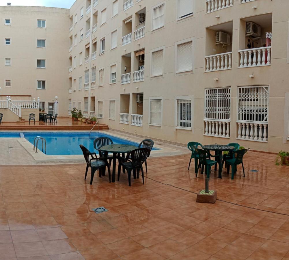 Estudio Wifi Bano 1 Sofa Cama Doble Piscina Playa 100Mts 또레비에하 외부 사진